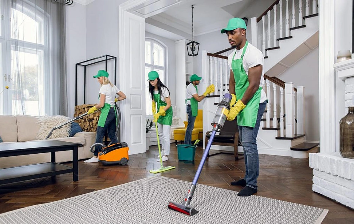 Professional Deep Cleaning (Moving In/Out)